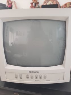 Magnavox Black& White Security Monitor With 1 Camera Works