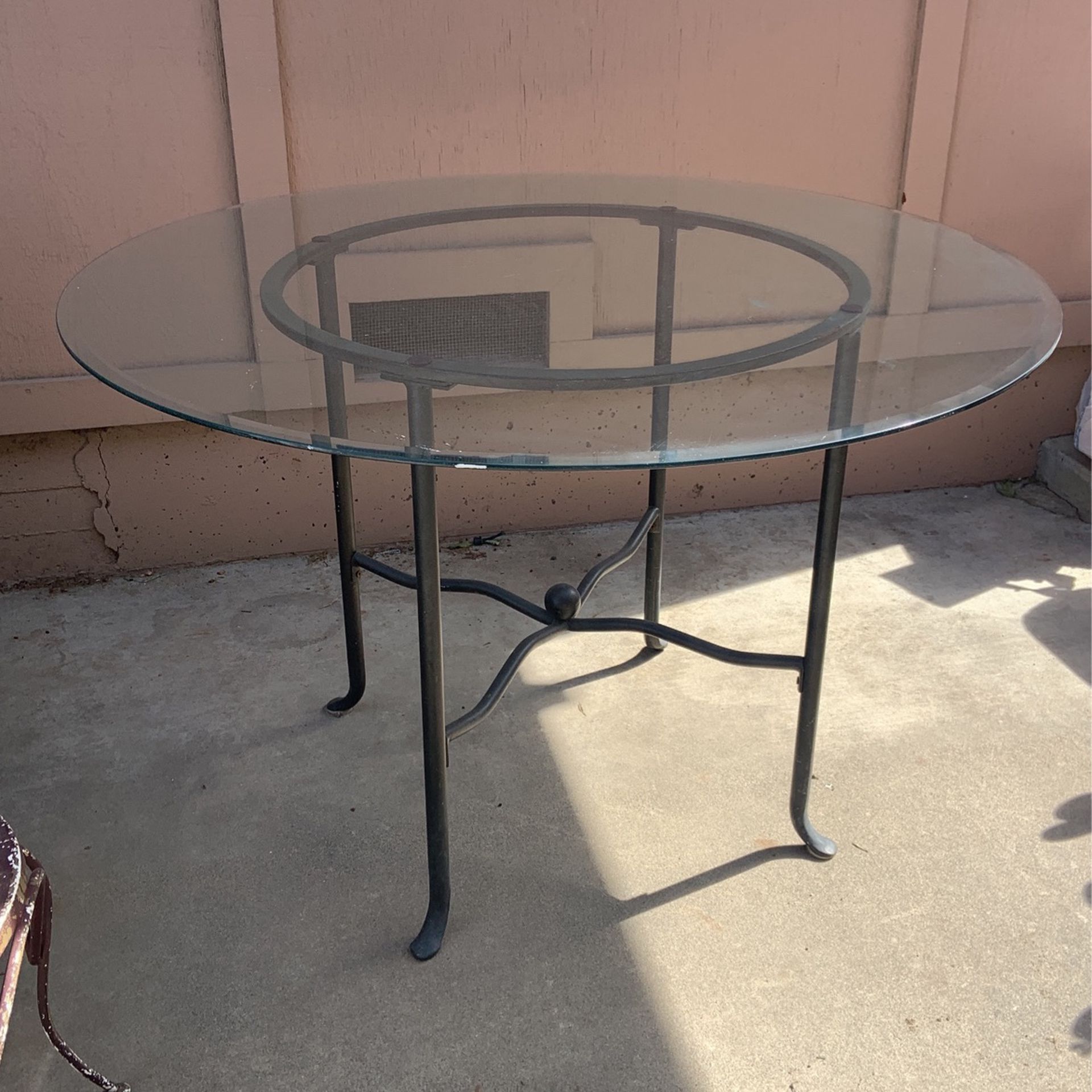 FREE GLASS TABLE