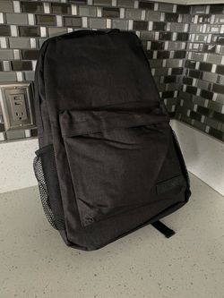 Prestige Black Everyday Backpack