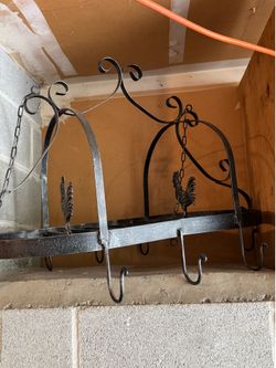 Steel pot hanging appliance for over island stoves