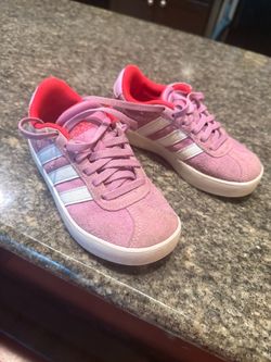 Girl shoes