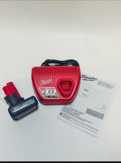 🔥 Milwaukee M12 5.0 H.O Battery + Charger