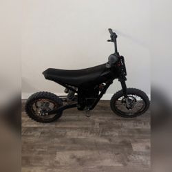 Tuttio E-Bike, 45 MPH Top Speed, Charger - Fair - San Antonio, TX