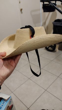 Sombrero Y Huaraches 