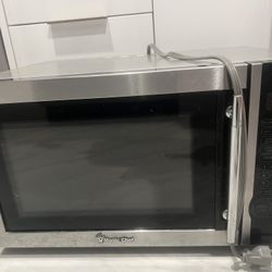 Magic Chef Microwave FREE