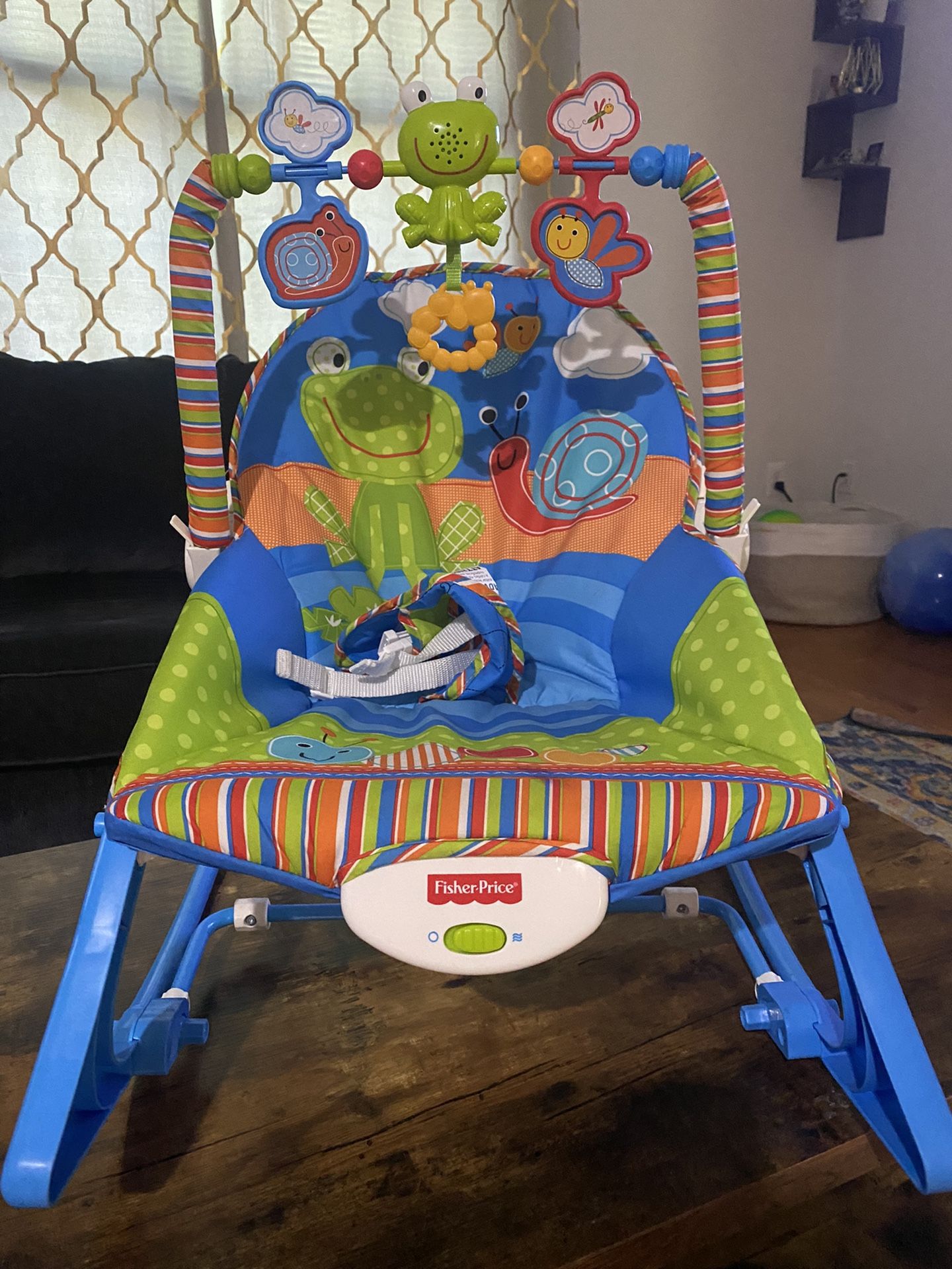Fish price Baby Rocker