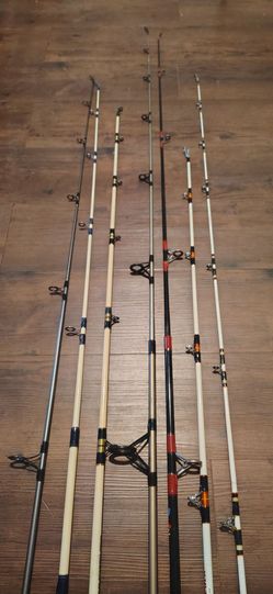 Fishing Gear, 7* Rods Total. In Great Condition. Selling as package deal
