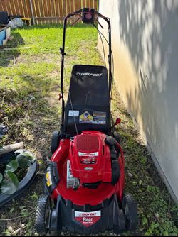 CRAFTSMAN 7.25HP/163 cc Sefl propelled Rear wheel Drive