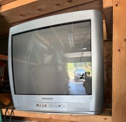 Magnavox old style tv