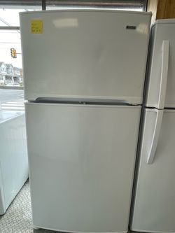 Kenmore 32” Top Freezer-Bottom Refrigerator