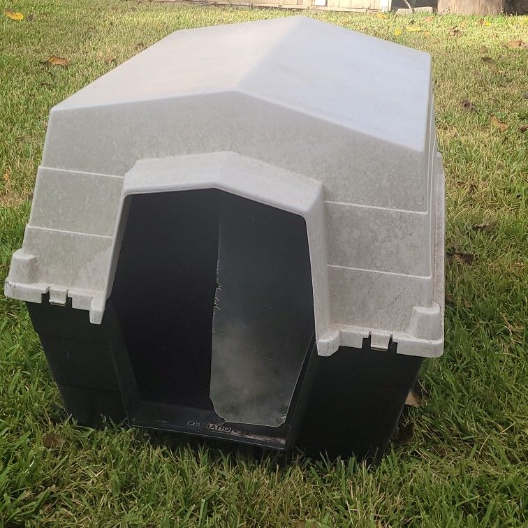 Casita De Perro