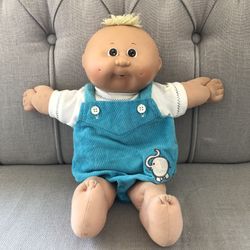 Vintage Cabbage Patch Kids Doll 1982