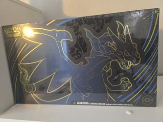 Pokemon Mega Charizard x EX Ultra-Premium Collection