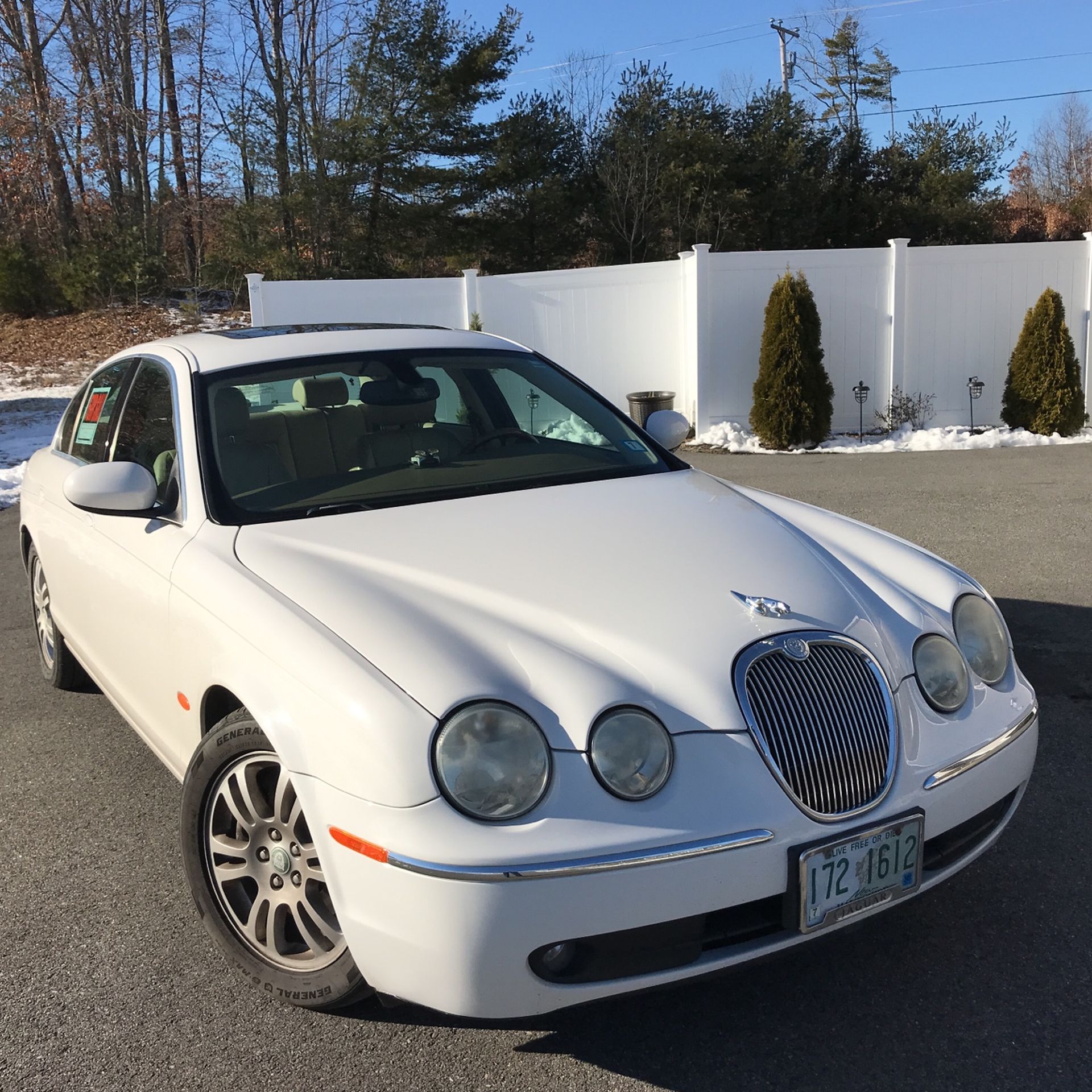 2005 Jaguar In Excellent Condition Newer Tires $900. Navigation And Stero Radio Inc. $4800.00