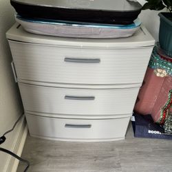 3 Drawer Storage/ Dresser