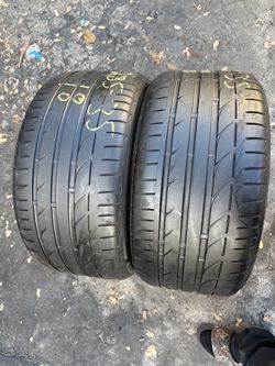 Set of 2 nice Runflat Bridgestone POTENZA 285/35/18 ( We install & balance)