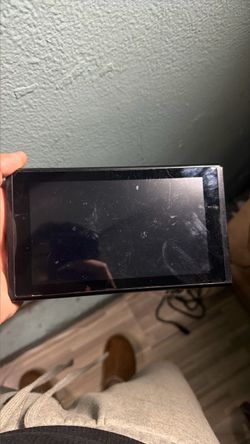 Nintendo Switch Console – Scratched Screen