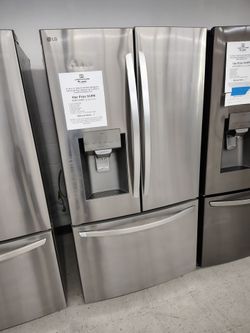 $1498 LG SMART ENERGY STAR 3 Door French door refrigerator