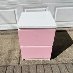 2 Drawer NightStand/Small Chest of Drawers