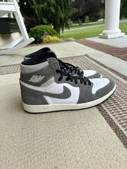 Jordan 1 Retro OG (Washed Black)