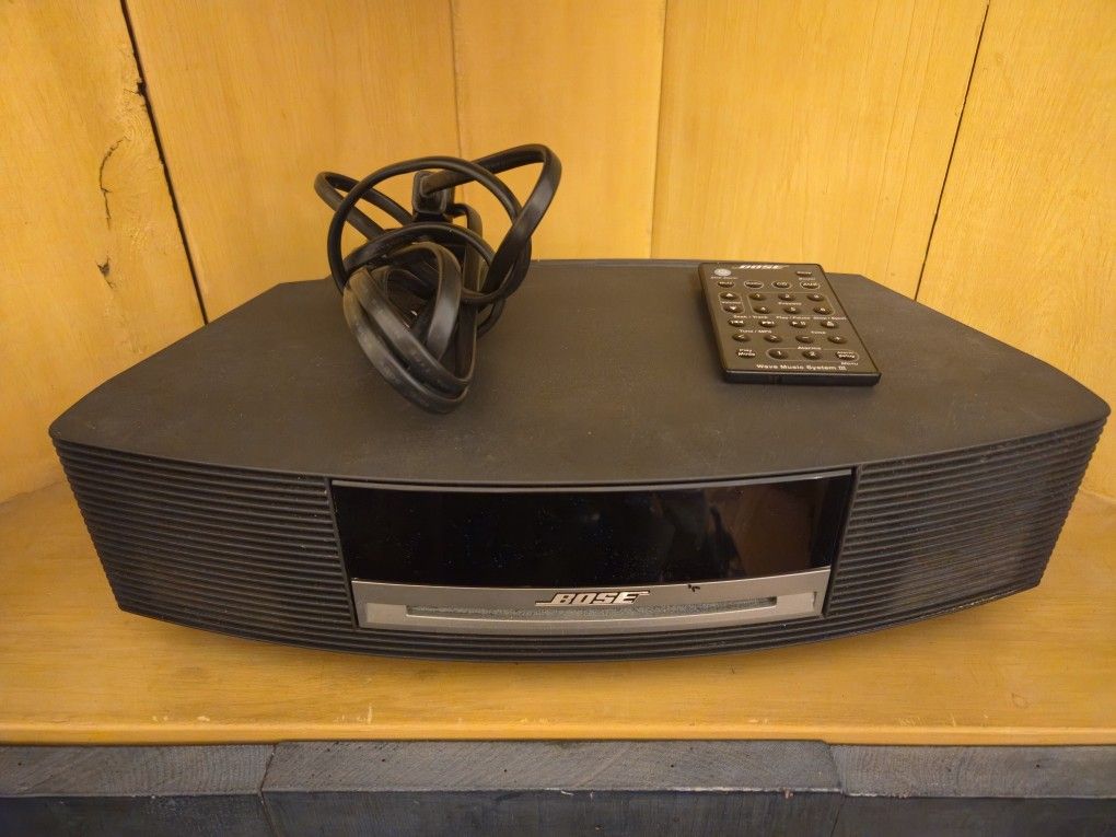 Bose Wave Music System III w Remote