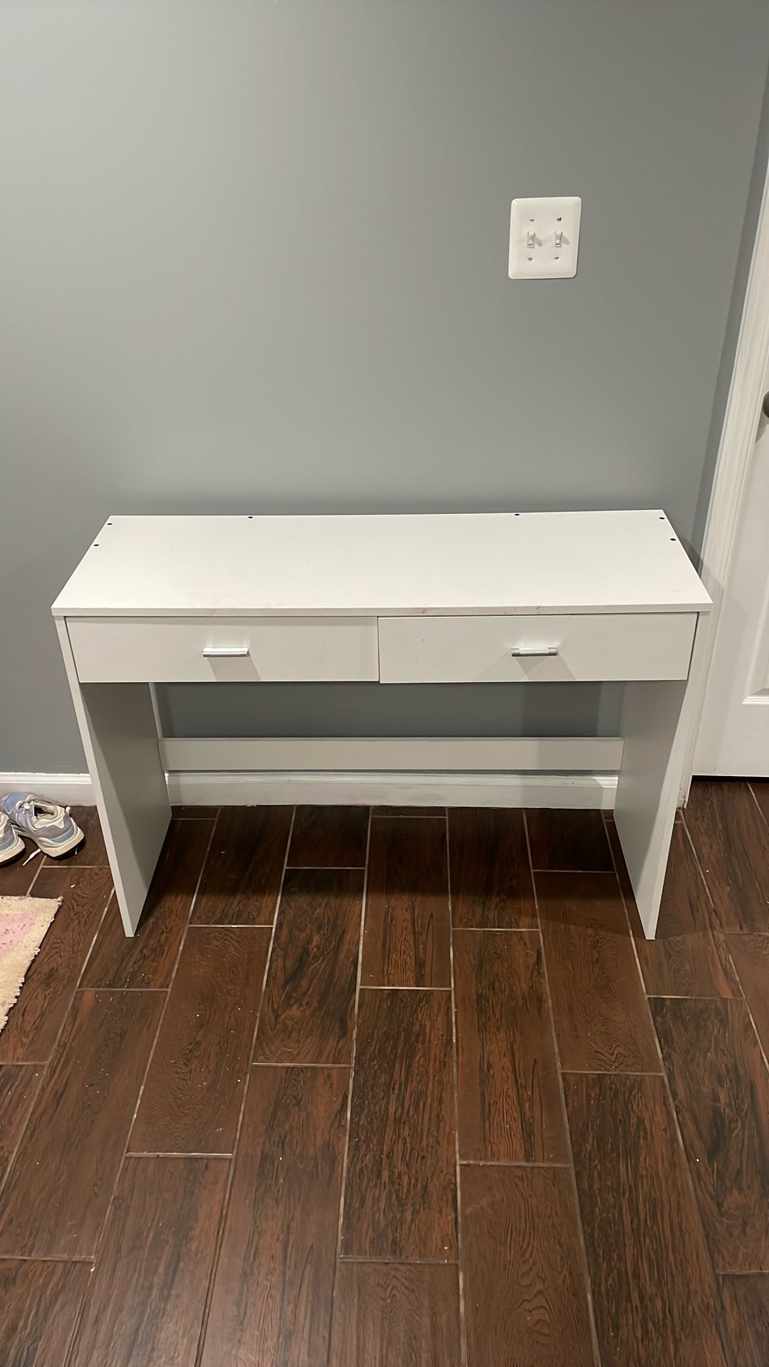 White Desk
