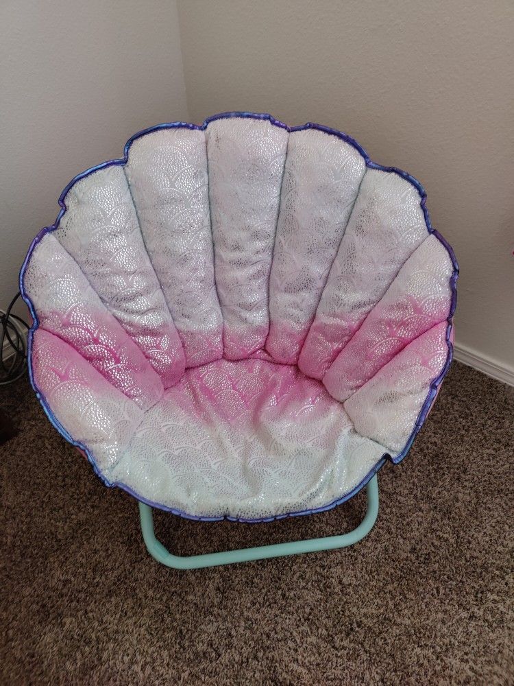 Sea Shell Saucer Chair
