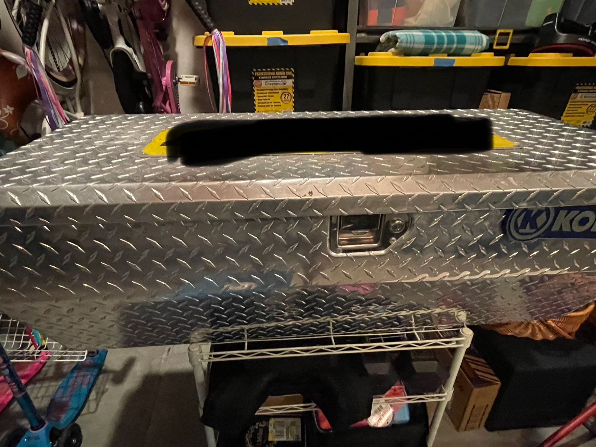 Metal truck box