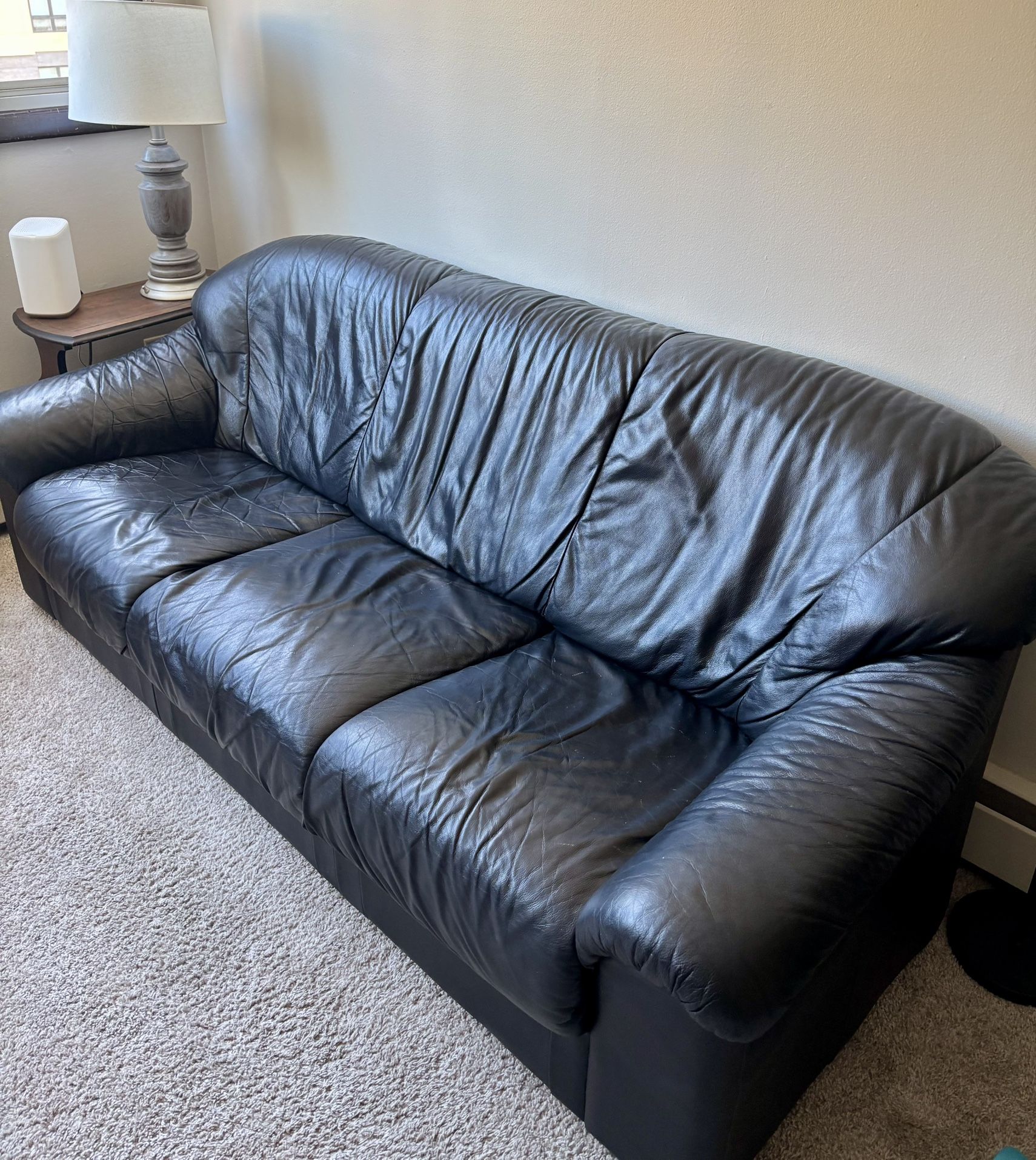 🛋️ Black Leather 3-Seater Sofa – Gently Used & Comfy!