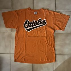 Vintage Like New Men’s Heavy Weight 100% Cotton Tee - Size L