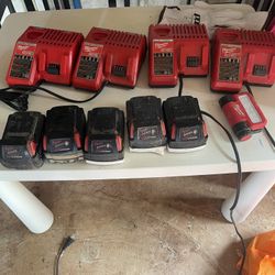 Vaterias Cargadores $35 X Cargador Y $25 X Batería 