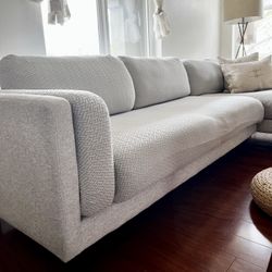 L - Sectional (RAF chaise) 