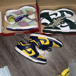 Nike Dunks 