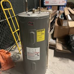 40 Gal Water Heater 