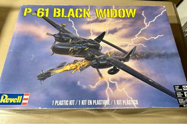 Revell P-61 Black Widow Airplane Model Kit 1:48