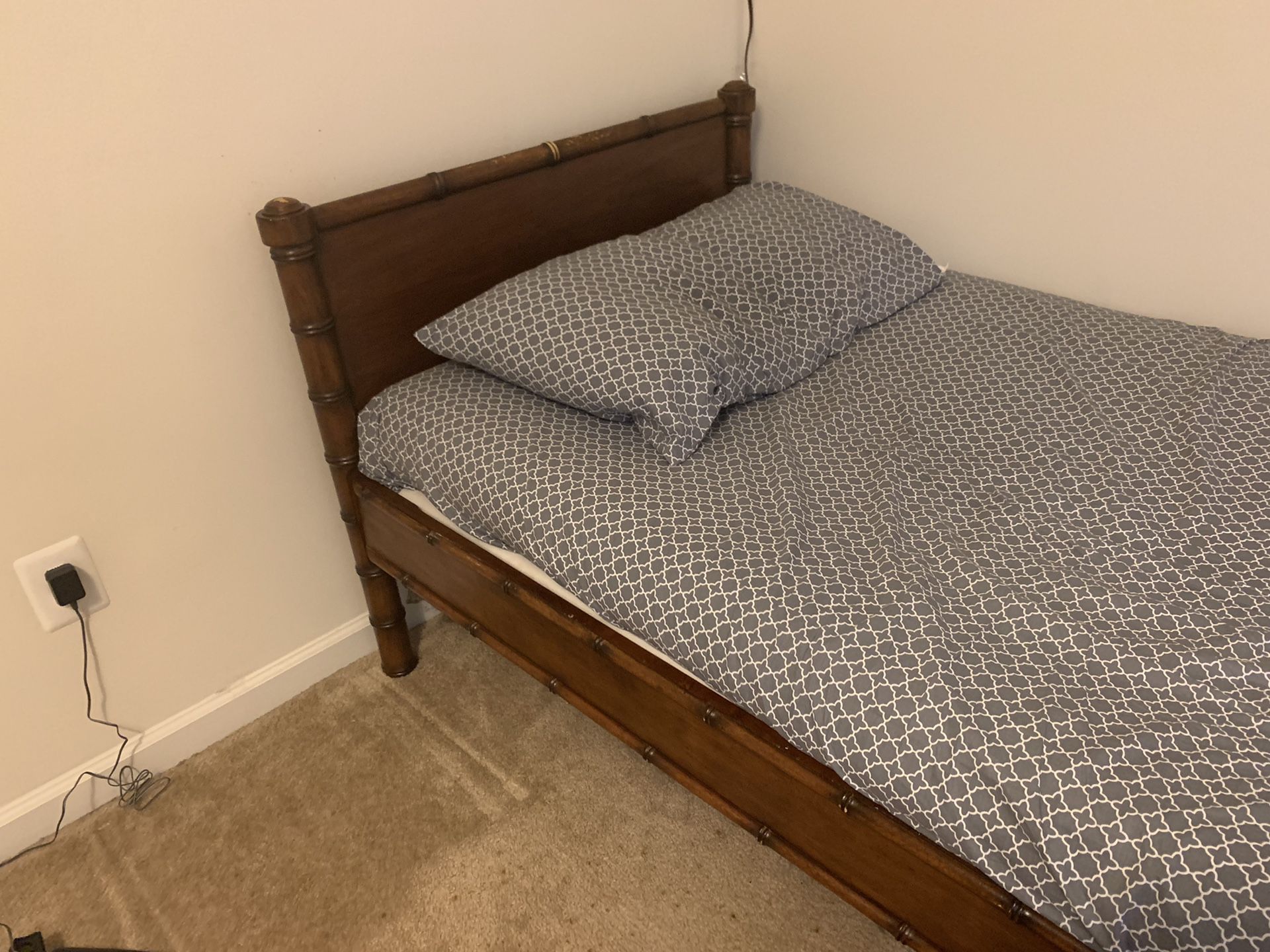 Day bed , twin size for sale
