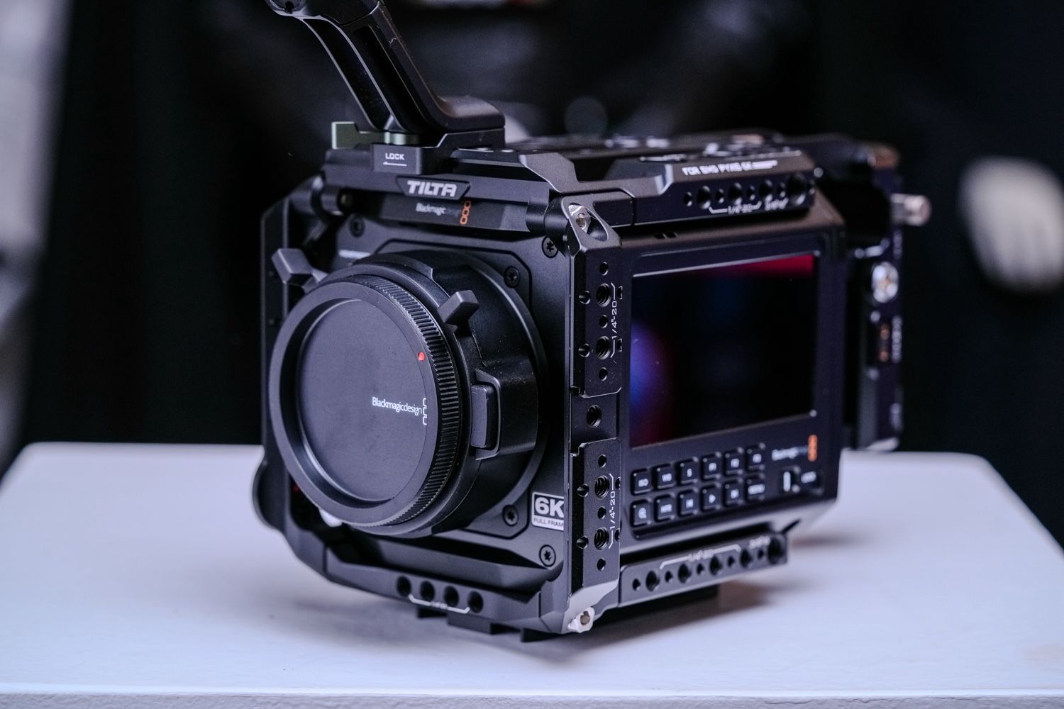 Blackmagic Design PYXIS 6K Cinema (EF Mount) + Tilta Cage Kit
