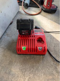 Milwaukee battery charger