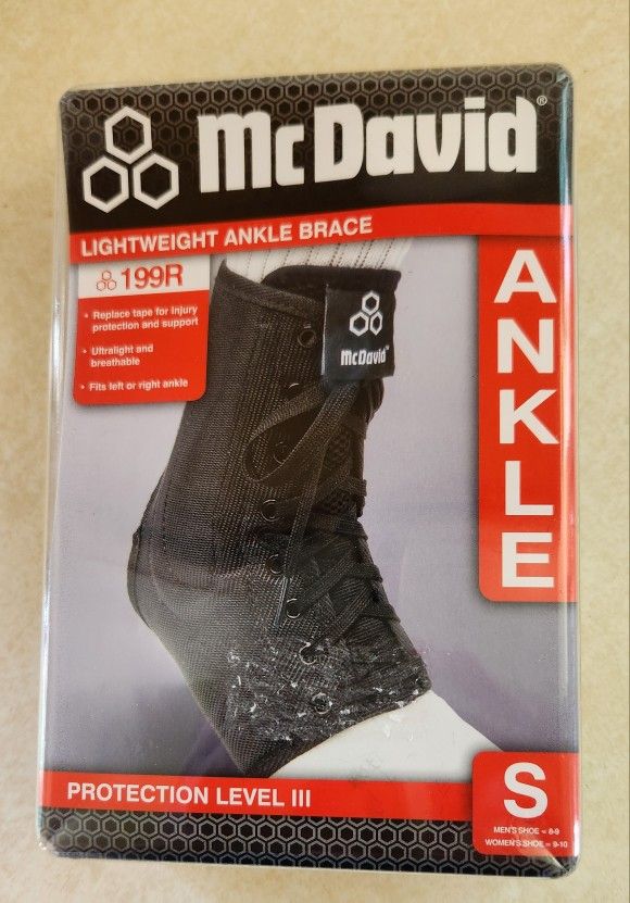 McDavid Ankle Brace Lace up With Stays S
