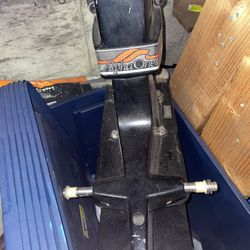 Merc Cruiser Alpha One Bottom Dr. propeller