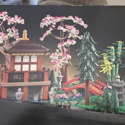 LEGO Tranquil Garden