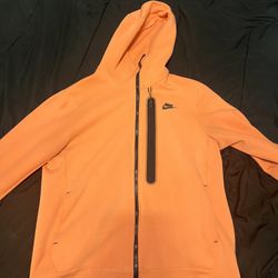 Nike tech fleece  (orange)