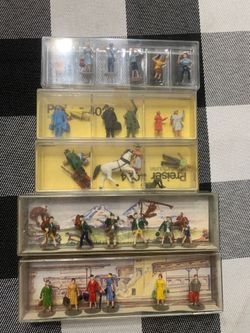 VINTAGE HO SCALE FIGURES ( Germany )