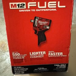 Milwaukee M12 FUEL 12V Lithium-Ion Brushless Cordless Stubby 1/2 in. Impact Wrench (Tool-Only)