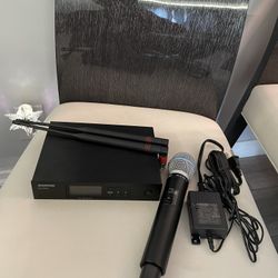 LEGENDARY PROFESSIONAL WIRELESS MICROPHONE SHURE QLXD4 BETA 87a MICROPHONE 🎤 