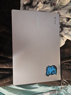 Samsung Chrome book 4 128gb