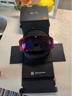 Oakley Meta Vanguard Smart Glasses – NEW