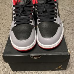 Jordan 1 low Fire Red Cement