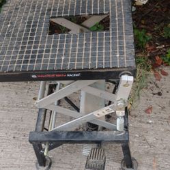 Malcom Smith Racing Hydraulic Motorcycle Scissor Lift 