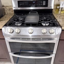 LG stainless steel 30” gas range with double oven